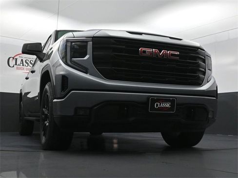 Used 2024 GMC Sierra 1500 Elevation image 26