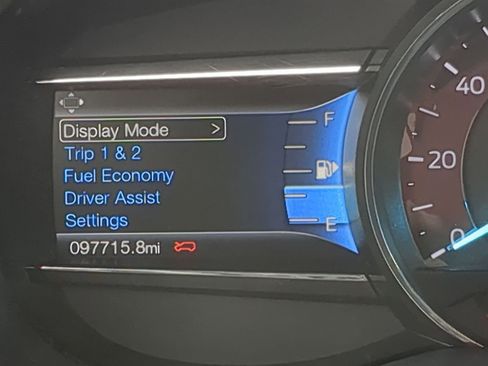 Used 2017 Ford Explorer XLT w/ Equipment Group 202A image 40