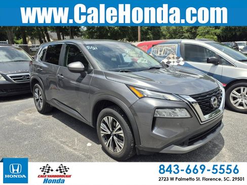 Used 2023 Nissan Rogue SV FWD image 1