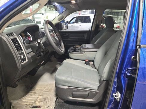 Used 2019 RAM 1500 Express w/ Express Value Package image 14