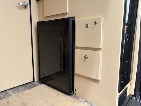 Used 2021 Mercedes-Benz Sprinter 3500 image 17