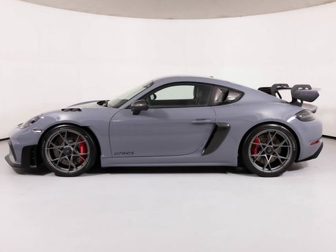Used 2023 Porsche 718 Cayman GT4 RS image 3