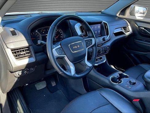 Used 2023 GMC Terrain SLT AWD/4WD image 17