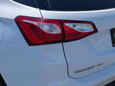 Used 2019 Chevrolet Equinox Premier AWD/4WD image 13