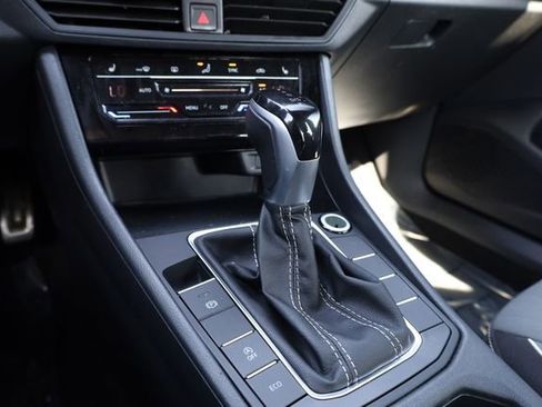 Used 2025 Volkswagen Jetta Sport FWD image 21