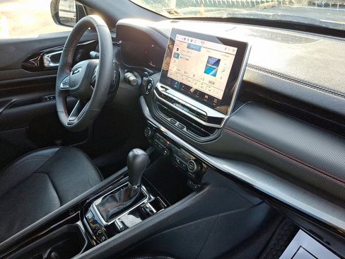 Certified 2023 Jeep Compass Trailhawk w/ Trailhawk Elite Group image 12