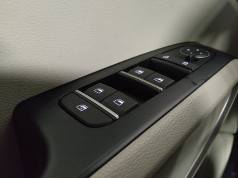 Used 2023 Kia Soul LX w/ LX Technology Package FWD image 27