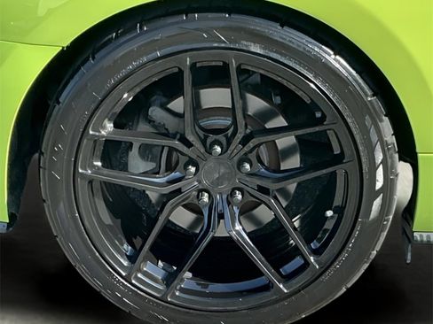 Used 2020 Ford Mustang GT Premium image 23