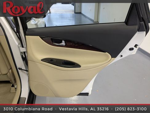 Used 2017 INFINITI QX50 Base w/ Premium Plus Package image 9