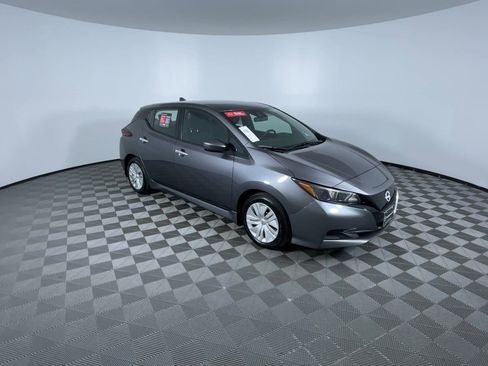 Certified 2025 Nissan Leaf S image 2