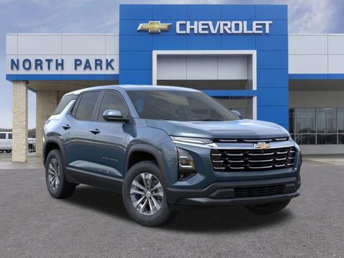 New 2026 Chevrolet Equinox LT w/ Convenience Package II FWD image 1