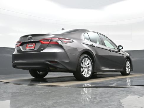 Used 2024 Toyota Camry LE image 27