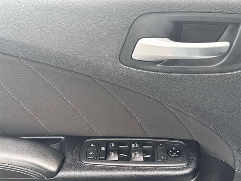 Used 2020 Dodge Charger R/T w/ Navigation & Travel Group image 41