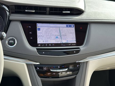 New 2026 Cadillac XT5 Premium Luxury w/ LPO, Floor Liner Package image 19