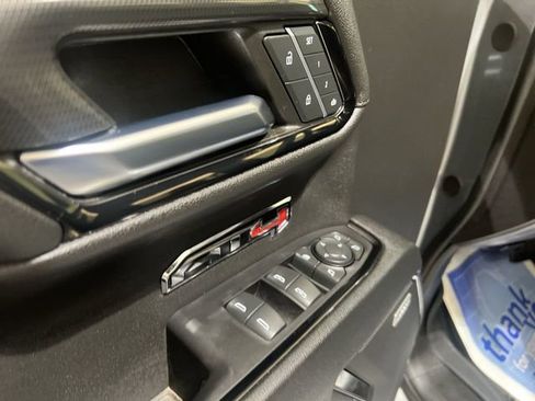 Used 2024 GMC Sierra 1500 AT4 w/ Technology Package AWD/4WD image 22