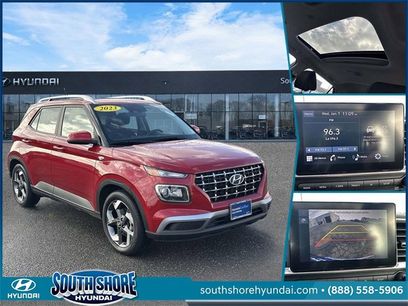 Certified 2023 Hyundai Venue SEL w/ Cargo Package