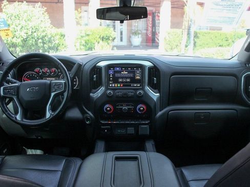 Used 2020 Chevrolet Silverado 1500 RST image 26