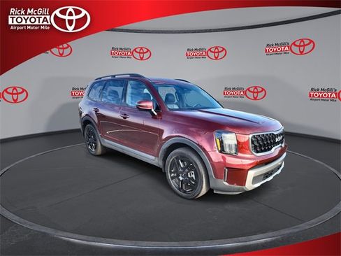 Used 2023 Kia Telluride EX X-Line image 2