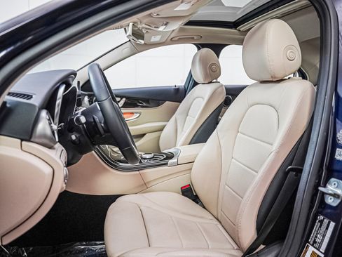 Certified 2019 Mercedes-Benz C 300 Sedan image 12
