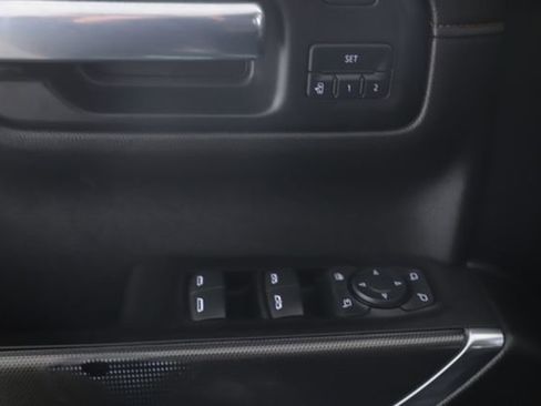 Used 2021 GMC Sierra 1500 AT4 w/ AT4 Carbonpro Edition AWD/4WD image 20