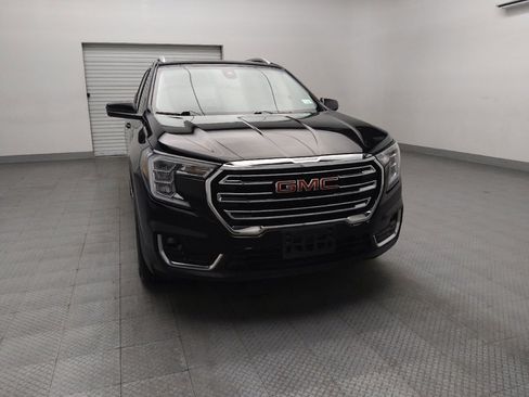 Used 2023 GMC Terrain SLT image 14