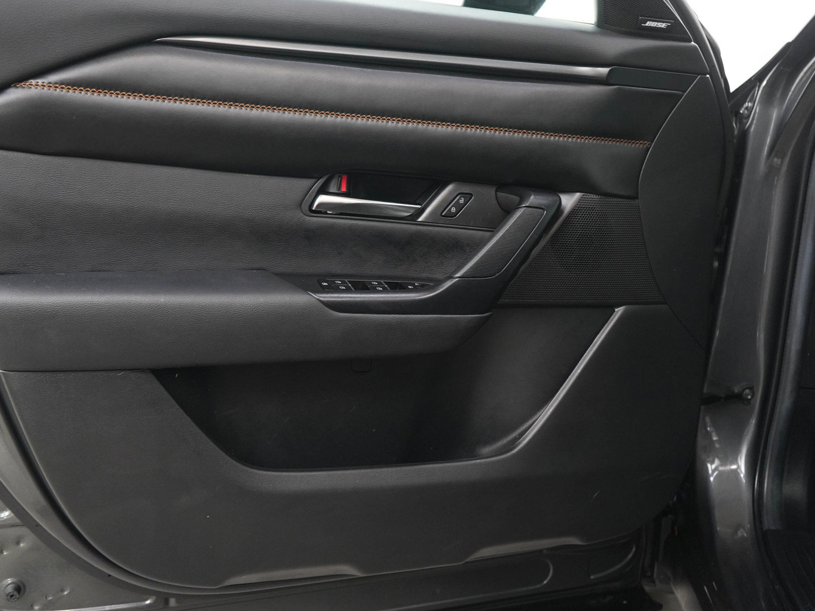 Used 2024 MAZDA CX-50 AWD 2.5 S w/ Weather Package image 19