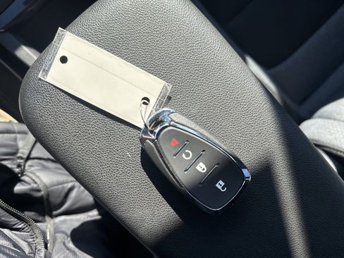 Used 2024 Chevrolet TrailBlazer LT image 27