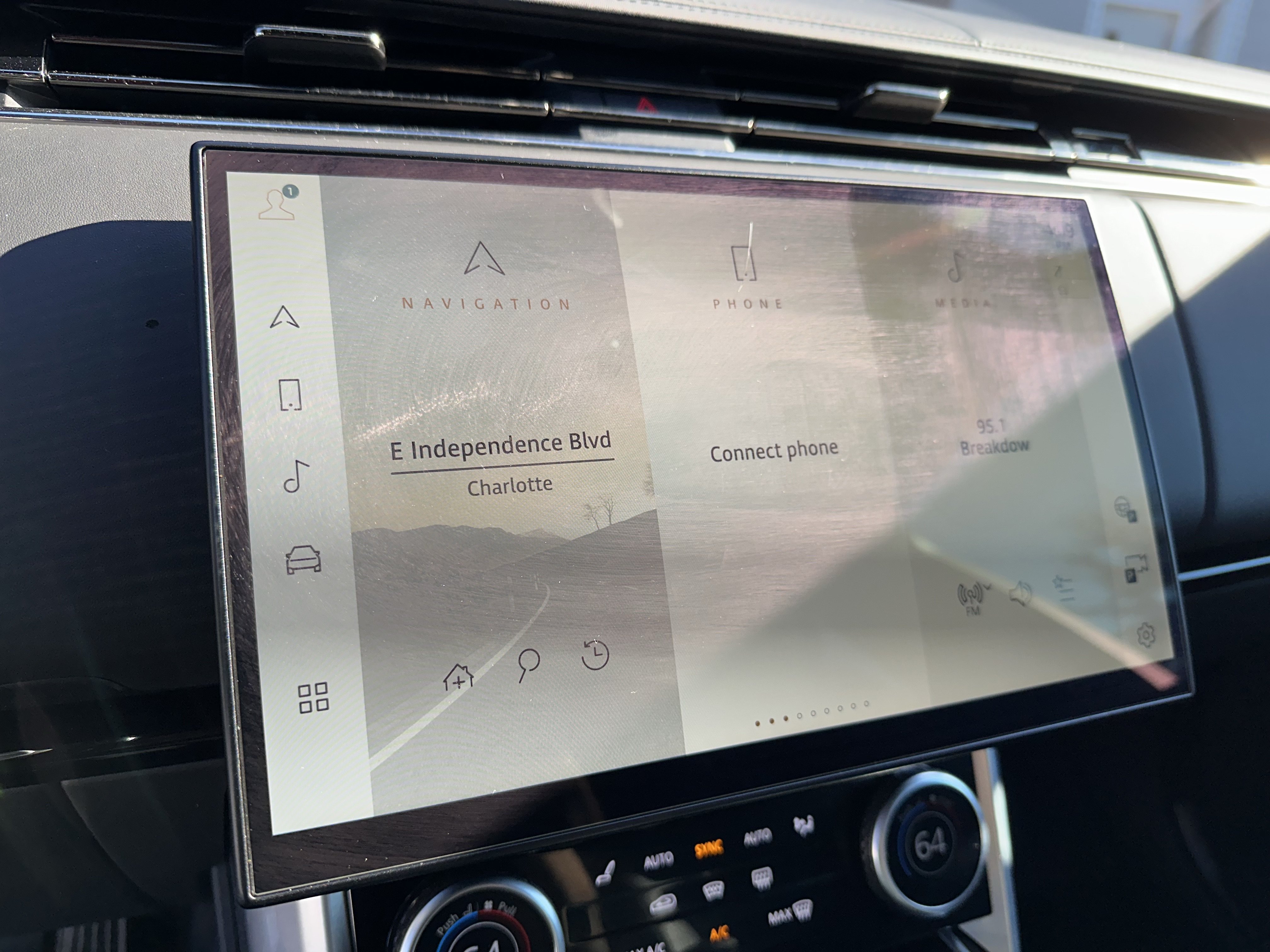 Certified 2023 Land Rover Range Rover SE AWD/4WD image 34