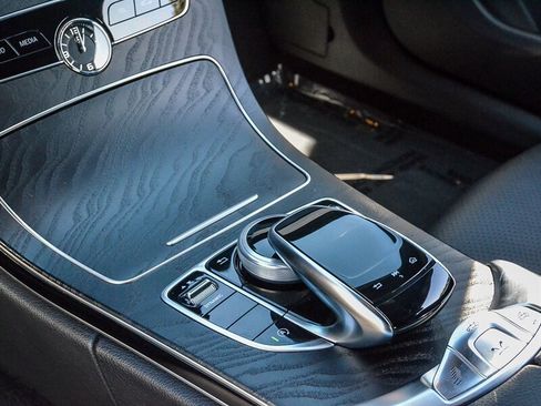 Used 2020 Mercedes-Benz C 300 C 300 image 23