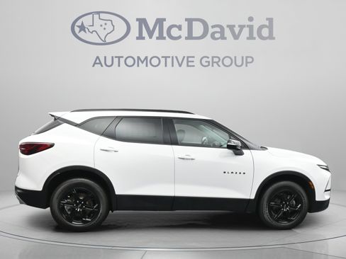 Used 2024 Chevrolet Blazer LT w/ Midnight/Sport Edition FWD image 9