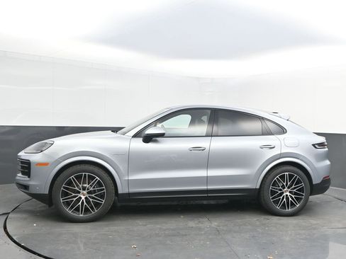 New 2026 Porsche Cayenne E-Hybrid Coupe image 2