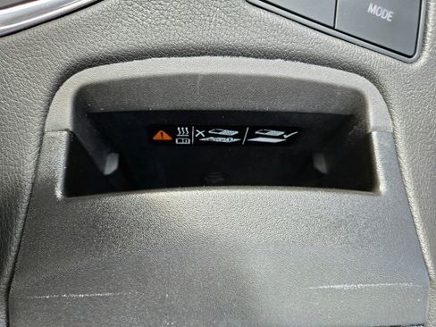 Used 2023 Cadillac XT6 Premium Luxury image 39