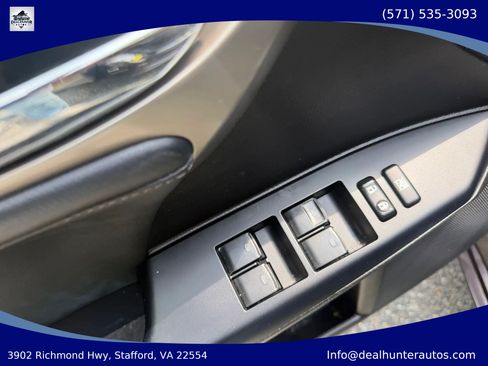 Used 2014 Lexus CT 200h w/ Seat Comfort Package FWD image 20