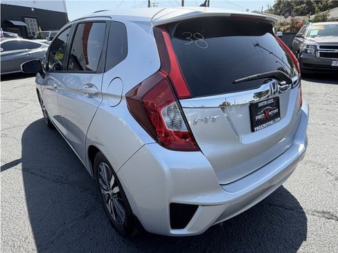 Used 2016 Honda Fit EX image 42