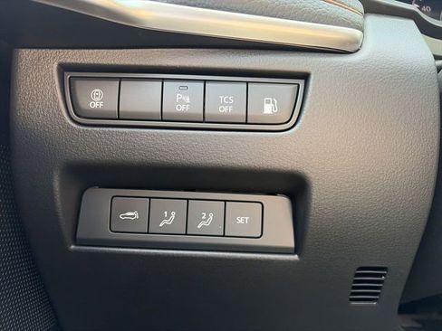 Used 2024 MAZDA CX-90 Plug-In Hybrid w/ Premium Pkg AWD/4WD image 18