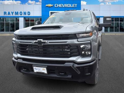 New 2026 Chevrolet Silverado 2500 Custom w/ Custom Value Package image 8