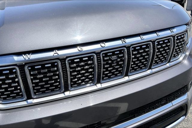 Used 2022 Jeep Grand Wagoneer Series I AWD/4WD image 30