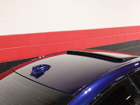 Used 2018 BMW M4 Coupe image 10