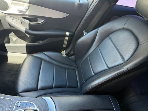 Used 2018 Mercedes-Benz C 300 Sedan image 15