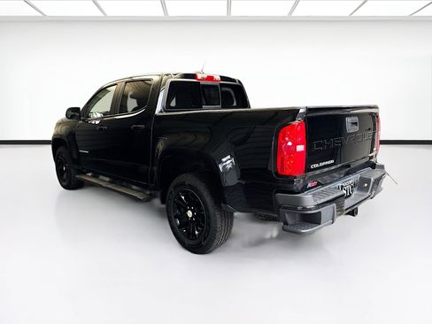 Used 2022 Chevrolet Colorado LT w/ LT Convenience Package image 6