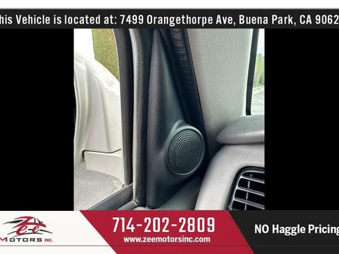 Used 2001 Toyota 4Runner SR5 RWD image 27
