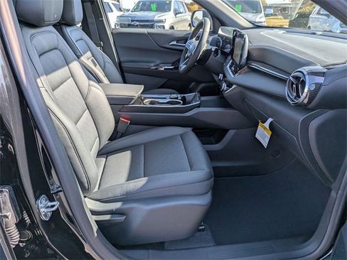 New 2026 Chevrolet Equinox LT image 36