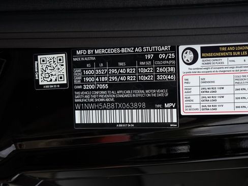 Used 2026 Mercedes-Benz G 63 AMG 4MATIC image 36