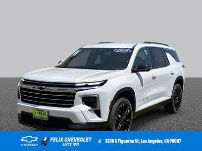 New 2025 Chevrolet Traverse LT w/ Driver Confidence Package