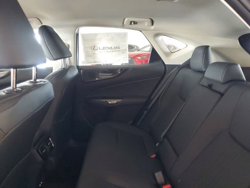 Used 2025 Lexus NX 250 NX 250 image 10