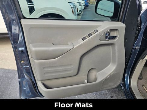 Used 2016 Nissan Frontier SV w/ SV Value Truck Package image 14