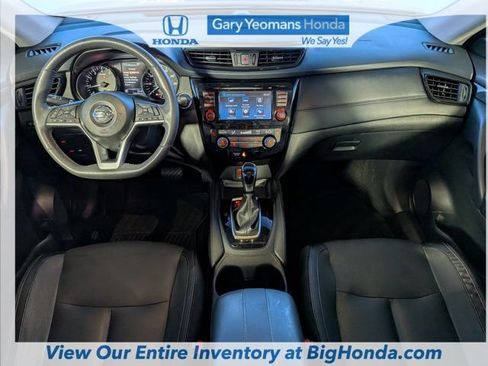 Used 2017 Nissan Rogue SL w/ SL Premium Package FWD image 13