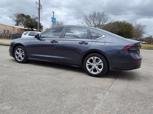 Used 2025 Honda Accord LX image 5