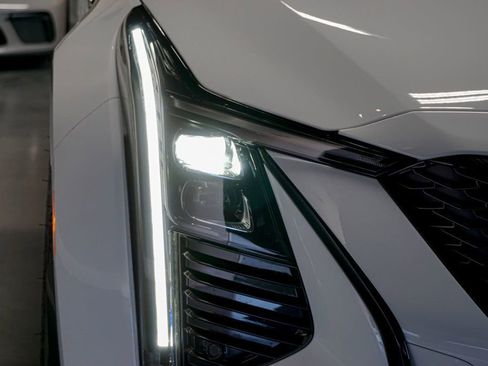 Used 2025 Cadillac CT5 V Blackwing w/ Precision Package image 92