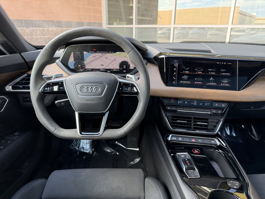Used 2022 Audi e-tron GT Premium Plus AWD/4WD image 16